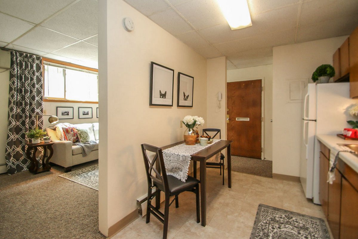 Gallery Photo 10